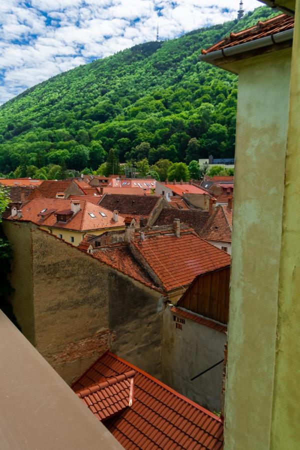 Ferienwohnung Db Apt - Comfort And Space In The Heart Of Old Town Brașov Exterior foto